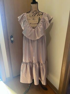 Women’s Ruffle Neck Satin Dress in Light Champagne Gold